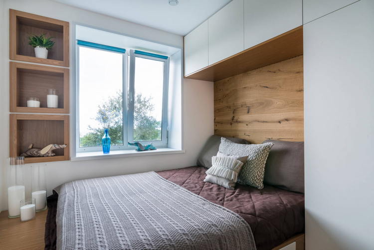 5 идей как поставить кровать в маленькой спальне